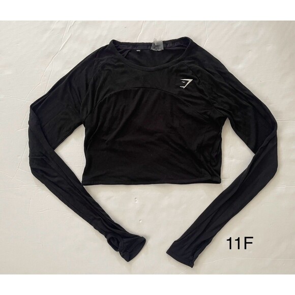 Gymshark Tops - Gymshark Crop Top Womens Size Medium Long‎ Sleeve Flex Sports Black Thumb Holes